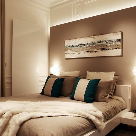 Le Jardin De Rochegrosse Bed & Breakfast Paris Exterior photo